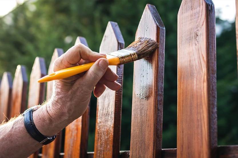Professional Fence Repair Maintenance