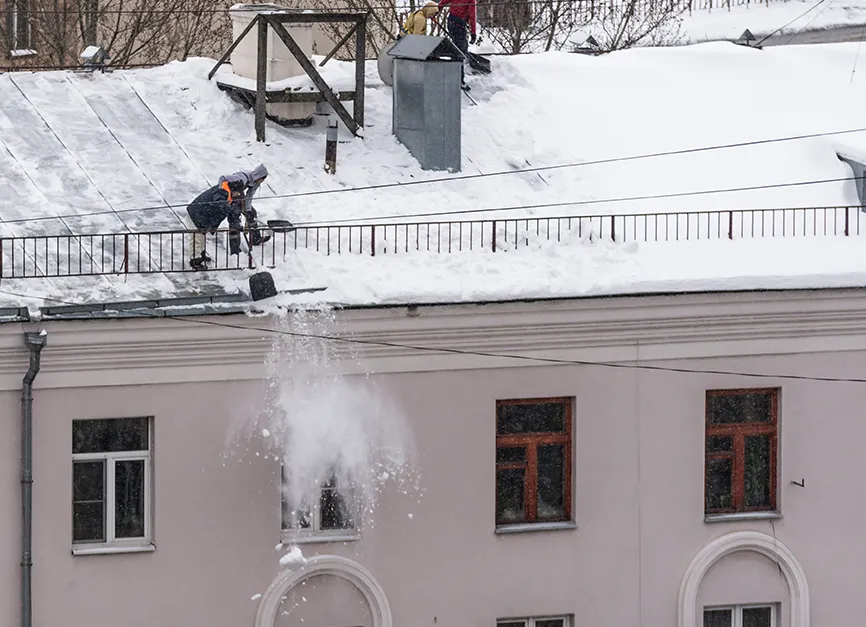 Roof Snow Clearing Ice Dam Removal